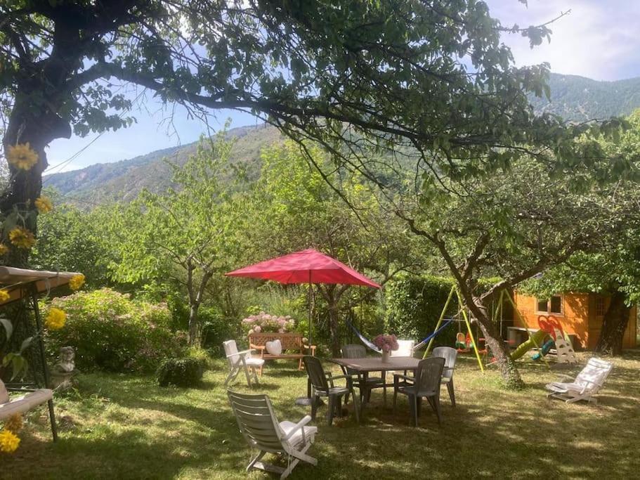 Charmant T2 Dans Chalet Familial Valdeblore Exterior photo